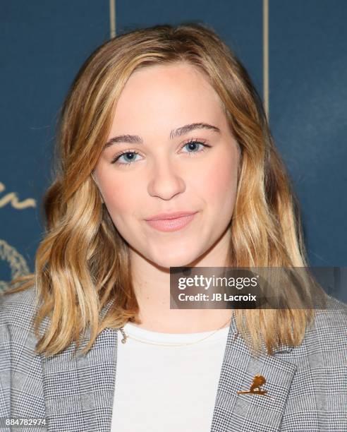 Cailee R Cailee Rae Imagens e fotografias de stock - Getty Images