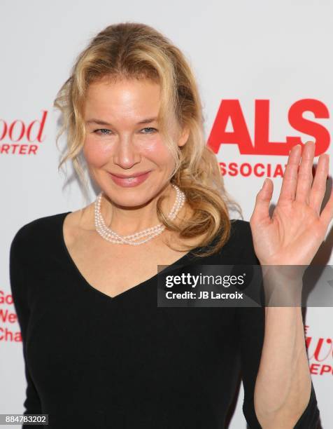 Renee Zellweger attends the ALS Golden West Chapter Hosts Champions for Care and a cure on December 02, 2017 in Los Angeles, California.