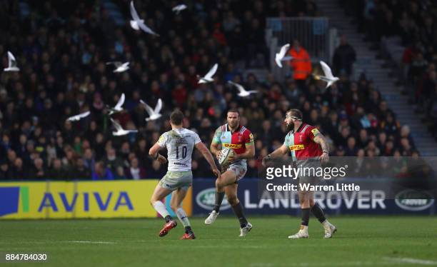 Jamie Roberts of Harlequins in action during the Aviva Premiership match between Harlequins and Saracens at Twickenham Stoop on December 3, 2017 in...