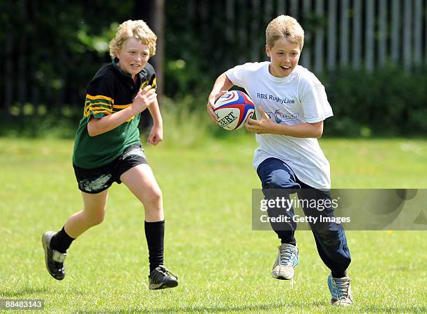Sidcot Rugby Rugby Volunteer Photos and Premium High Res Pictures - Getty Images