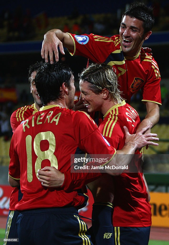 New Zealand v Spain - FIFA Confederations Cup