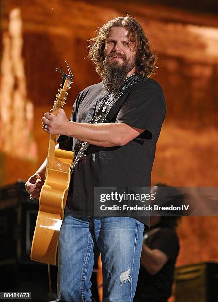 Jamey Johnson performs at the 2009 CMA Music Festival at LP Field on June 13, 2009 in Nashville, Tennessee.