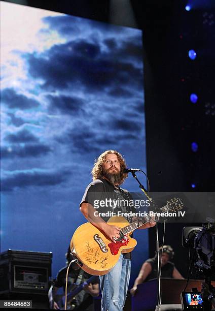 Jamey Johnson performs at the 2009 CMA Music Festival at LP Field on June 13, 2009 in Nashville, Tennessee.