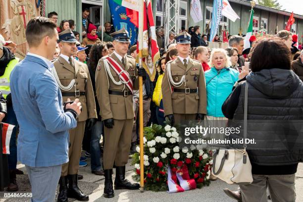 Befreiungsfeier 2016 in der KZ Gedenkstätte Mauthausen. Polnische Delegation.