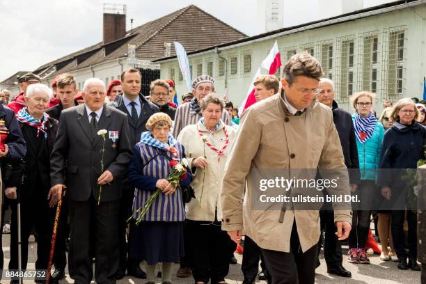 Befreiungsfeier 2016 in der KZ Gedenkstätte Mauthausen. Mehr als 6.000 Menschen, darunter auch Überlebende des Konzentrationslagers, aus dem In- und...