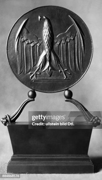Schriftsteller, Deutschland *15.11.1862-+ Nobelpreisträger der Literatur 1912 Vorderseite der Medaille mit der Aufschrift auf der Rückseite: Gerhart...