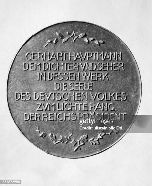 Schriftsteller, Deutschland *15.11.1862-+ Nobelpreisträger der Literatur 1912 Medaille mit der Aufschrift: Gerhart Hauptmann dem Dichter und Seher in...