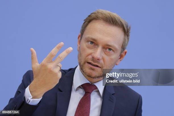 Berlin, Bundespressekonferenz, Thema: Auswertung des Landtagswahljahres 2016, Foto: Christian Lindner, Bundesvorsitzender der FDP