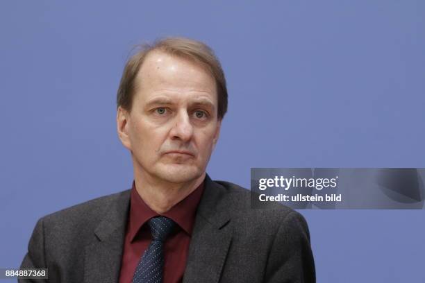 Prof. Dr. Dirk Messner, WBGU Co-Vorsitzender und Direktor des Deutschen Instituts für Entwicklungspolitik in Bonn, Deutschland, Berlin,...