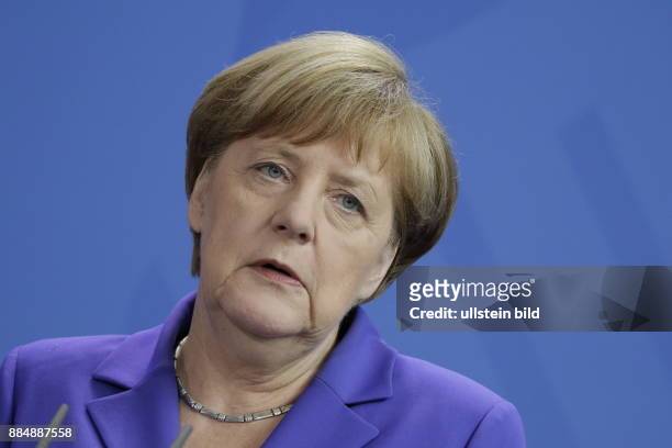 Berlin, Bundeskanzleramt, Gemeinsame Presseunterrichtung nach dem Gespräch und Mittagessen der Bundeskanzlerin Angela Merkel mit dem...