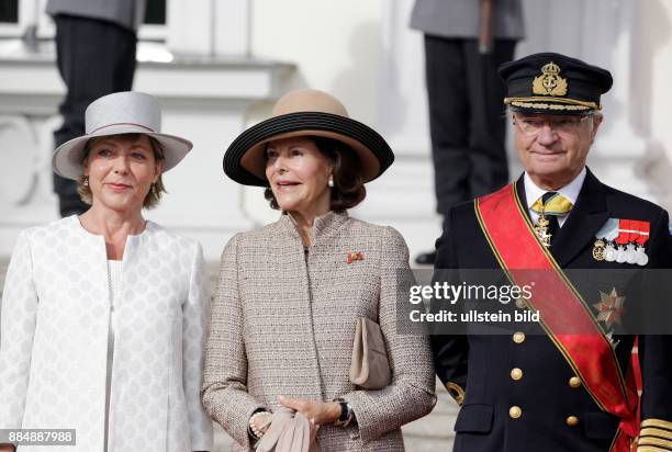 Berlin, Schloss Bellevue, Staatsbesuch Ihrer Majestäten König Carl XVI. Gustaf und Königin Silvia von Schweden, Foto: Frau Daniela Schadt, Königin...