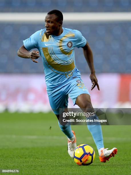 Aminu Umar of Osmanlispor during the Turkish Super lig match between Istanbul Basaksehir v Osmanlispor at the Fatih Terimstadion on December 3, 2017...