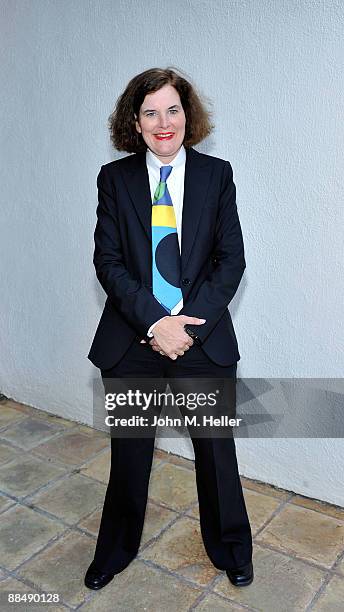 Actress, writer Paula Poundstone attends the 51st Annual Southern California Journalism Awards on June 14, 2009 at the Sheraton Universal Hotel in...