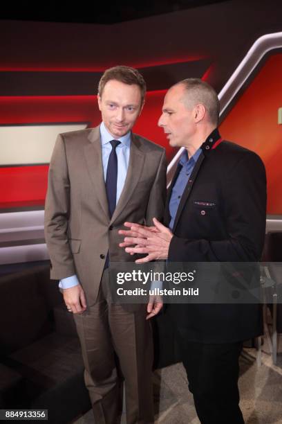 Christian Lindner mit Prof. Dr. Yanis Varoufakis in der ARD-Talkshow maischberger am in Berlin Thema der Sendung: Eurokrise, Flüchtlingsstreit:...