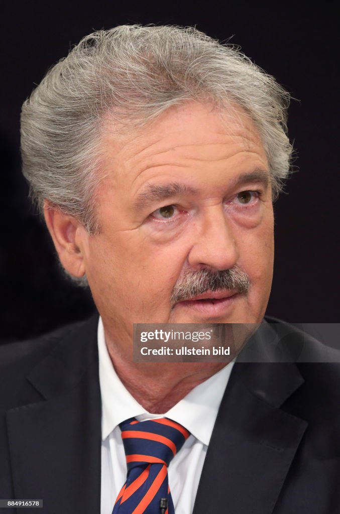 Jean Asselborn (Außenminister von Luxemburg) in der ZDF-Talkshow maybrit illner am 29.10.2015 in Berlin