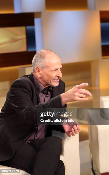 Andreas Lipsch in der ARD-Talkshow ANNE WILL am in Berlin Thema der Sendung: Zäune, Transitzonen, Abschiebungen - Ist das die richtige...