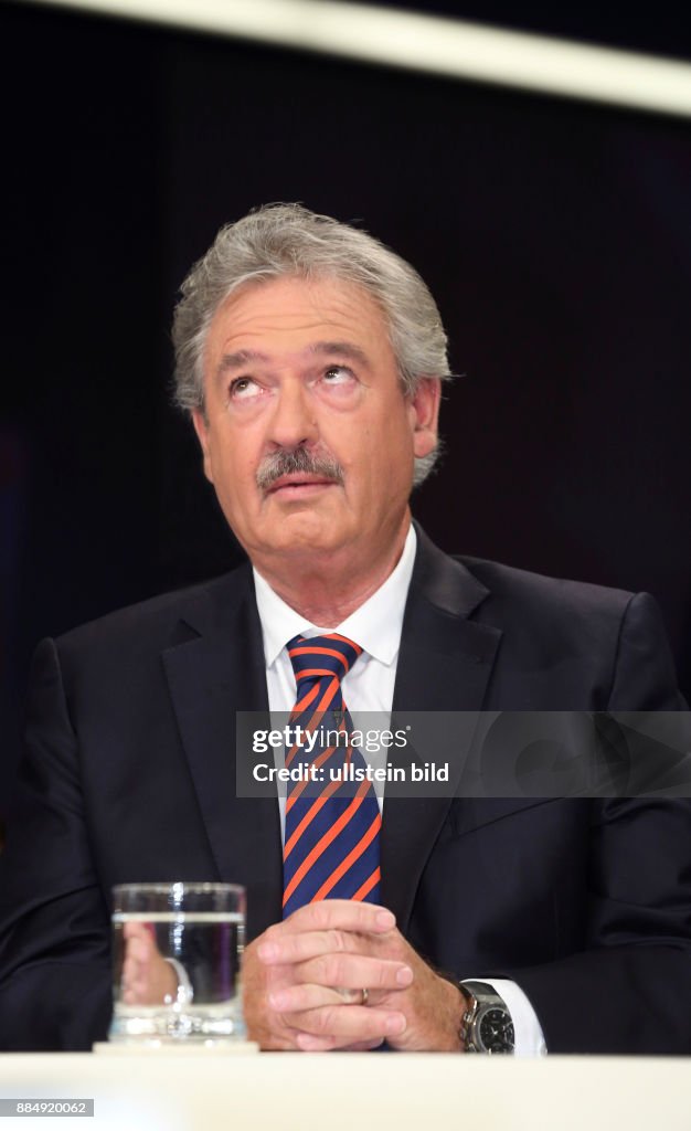 Jean Asselborn (Außenminister von Luxemburg) in der ZDF-Talkshow maybrit illner am 29.10.2015 in Berlin