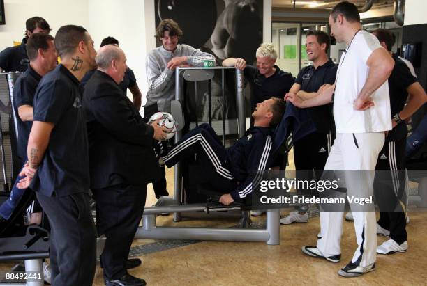 Oliver Pocher poses for the media during the presentation of the competency team for Oliver Pochers casting show at the Mc Fit studio on June 15,...