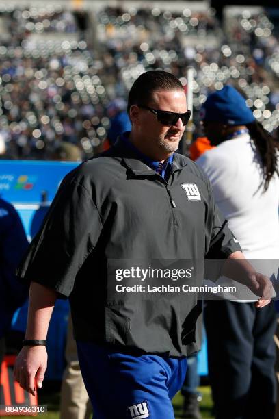 Head coach Ben McAdoo of the New York Giants looks on during warm ups prior to their NFL game against the Oakland Raiders at Oakland-Alameda County...