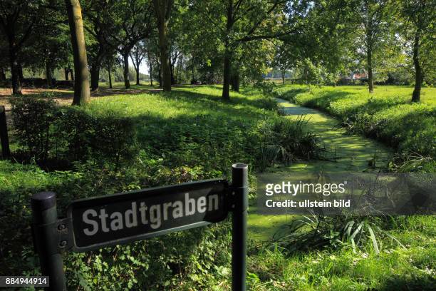 Wachtendonk, Niers, Nette, Maas-Schwalm-Nette Nature Park, Lower Rhine, Rhineland, North Rhine-Westphalia, NRW, brook, creek, sign, Stadtgraben at...