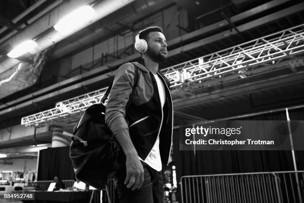 Stephen Curry of the Golden State Warriors enters the arena prior to a game against the Miami Heat at American Airlines Arena on December 3, 2017 in...