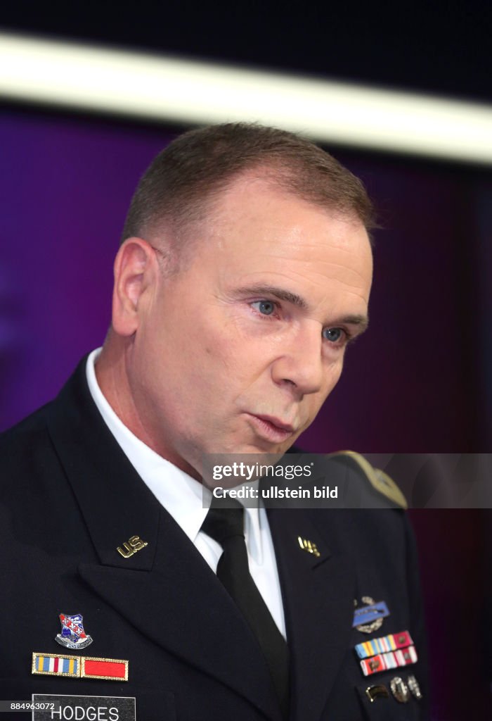 Ben Hodges (Oberbefehlshaber des US-amerikanischen Heeres in Europa) in der ZDF-Talkshow maybrit illner am 29.10.2015 in Berlin