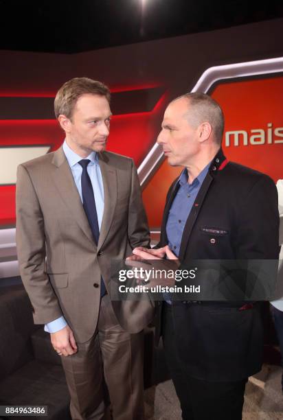 Christian Lindner mit Prof. Dr. Yanis Varoufakis in der ARD-Talkshow maischberger am in Berlin Thema der Sendung: Eurokrise, Flüchtlingsstreit:...