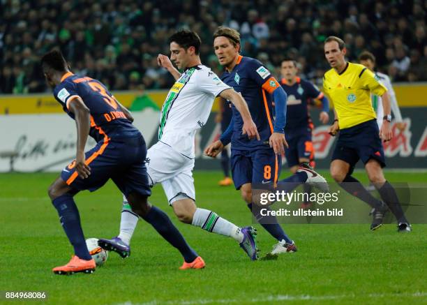 Sports, football, Bundesliga, 2015/2016, Borussia Moenchengladbach versus SV Werder Bremen 5:1, Stadium Borussia Park, scene of the match, f.l.t.r....