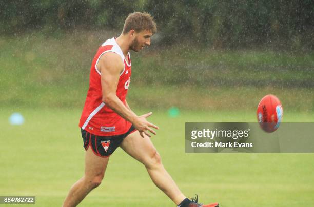 Kieren Jack during a Sydney Swans AFL pre-season training session at Weigall Sports Ground on December 4, 2017 in Sydney, Australia.