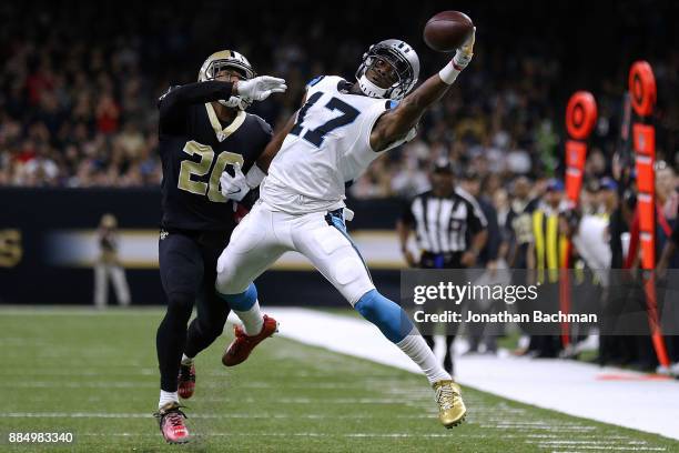 Ken Crawley of the New Orleans Saints breaks up a pass intended for Devin Funchess of the Carolina Panthersduring the second half of a game at the...