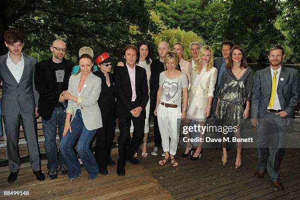 Richard Jones, Moby, Kelly Osbourne, Stella McCartney, Yoko Ono, Sir Paul McCartney, Mary McCartney, James McCartney, Sam Taylor-Wood, Laura Bailey,...