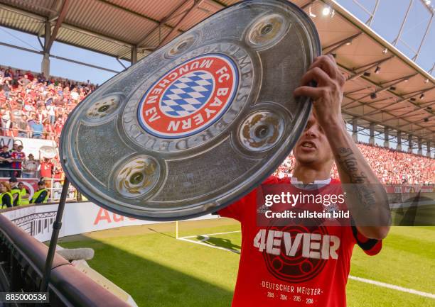 Waehrend dem Fussball Bundesliga Spiel FC Ingolstadt 04 gegen FC Bayern Muenchen am 33. Spieltag der Saison 2015/2016 im Audi Sportpark am 7. Mai...