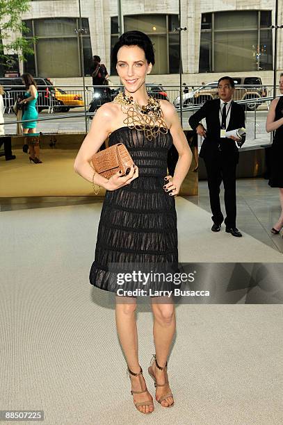 Model Hannelore Knuts attends the 2009 CFDA Fashion Awards at Alice Tully Hall in Lincoln Center on June 15, 2009 in New York City.
