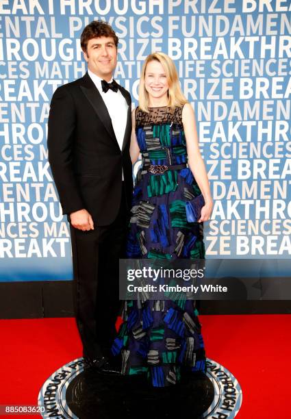 Former Yahoo! CEO Marissa Mayer and guest attend the 2018 Breakthrough Prize at NASA Ames Research Center on December 3, 2017 in Mountain View,...