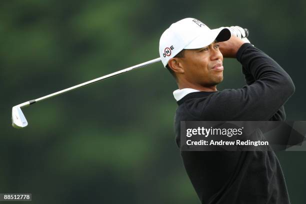 Tiger Woods hits a shot during the second day of previews to the 109th U.S. Open on the Black Course at Bethpage State Park on June 16, 2009 in...