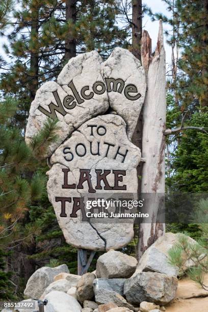 Lak Sign Welcome To The Lake Sign Photos and Premium High Res Pictures - Getty ...