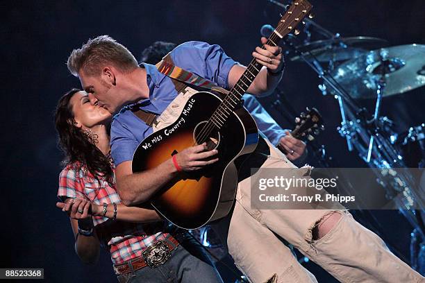 Joey & Rory performs on stage at the 2009 CMT Music Awards at the Sommet Center on June 16, 2009 in Nashville, Tennessee.