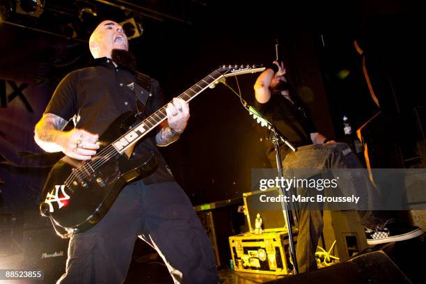 Scott Ian and Dan Nelson of Anthrax perform on stage at ULU on June 16, 2009 in London, England.