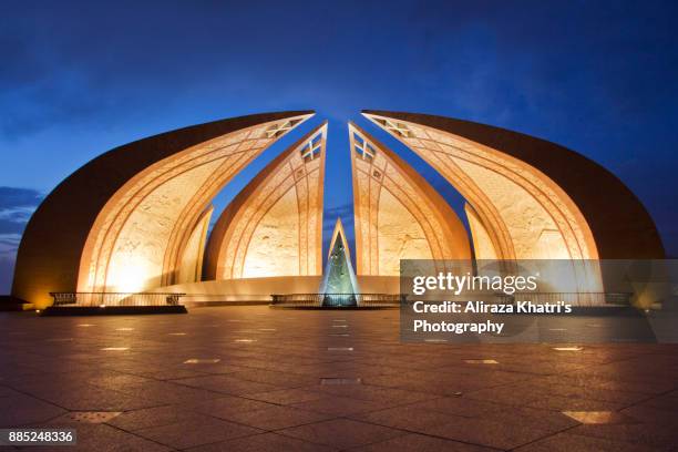 pakistan monument - islamabad - pakistan monument 個照片及圖片檔