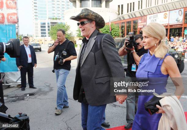 Musician Ted Nugent and wife Shemane Nugent attend the 2009 CMT Music Awards at the Sommet Center on June 16, 2009 in Nashville, Tennessee.