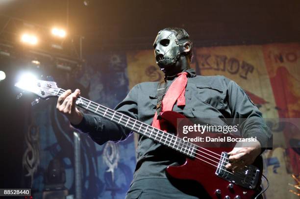 Paul Gray of Slipknot performs on stage at the Allstate Arena on January 30, 2009 in Rosemont, Illinois.