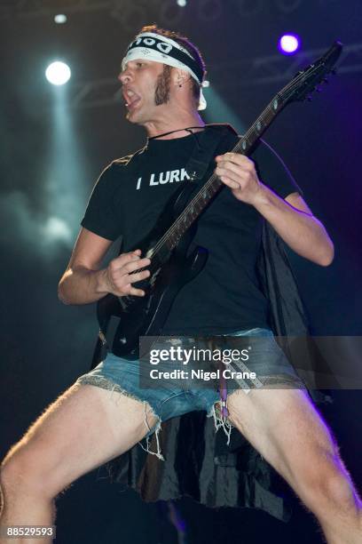Adam D 380 Adam Dutkiewicz Photos & High Res Pictures - Getty Images