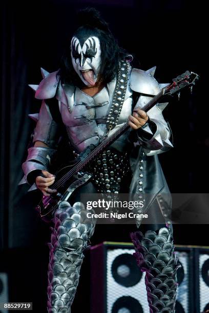 Gene Simms 548 Gene Simmons Tongue Stock Photos, High-Res Pictures, and Images ...