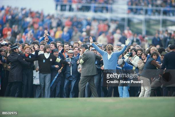 Tom Watson of the USA celebrates victory and winning the British Open Golf Championship 1980 held on July 20, 1980 at the Muirfield Golf Course in...