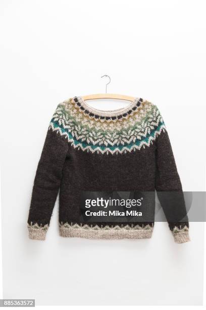 icelandic sweater - thick stock pictures, royalty-free photos & images