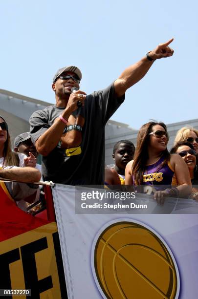 Derek Fisher at the Los Angeles Lakers NBA Championship Parade