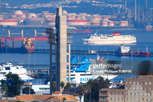 spain, andalousia. algeciras. the harbor - algeciras stockfoto's en -beelden