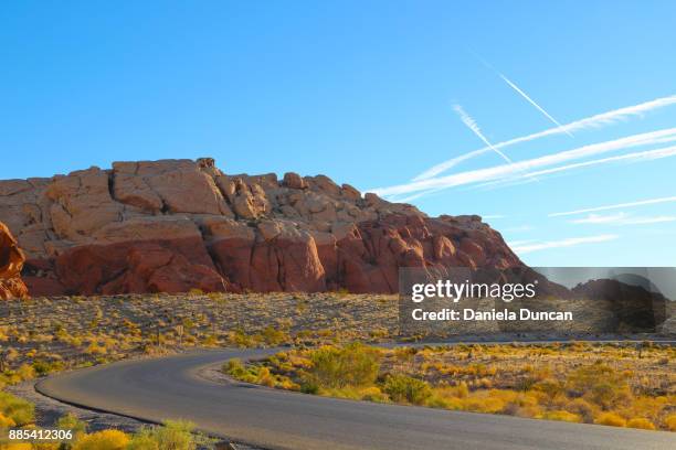 red rock canyon loop - área de protecção nacional red rock canyon imagens e fotografias de stock