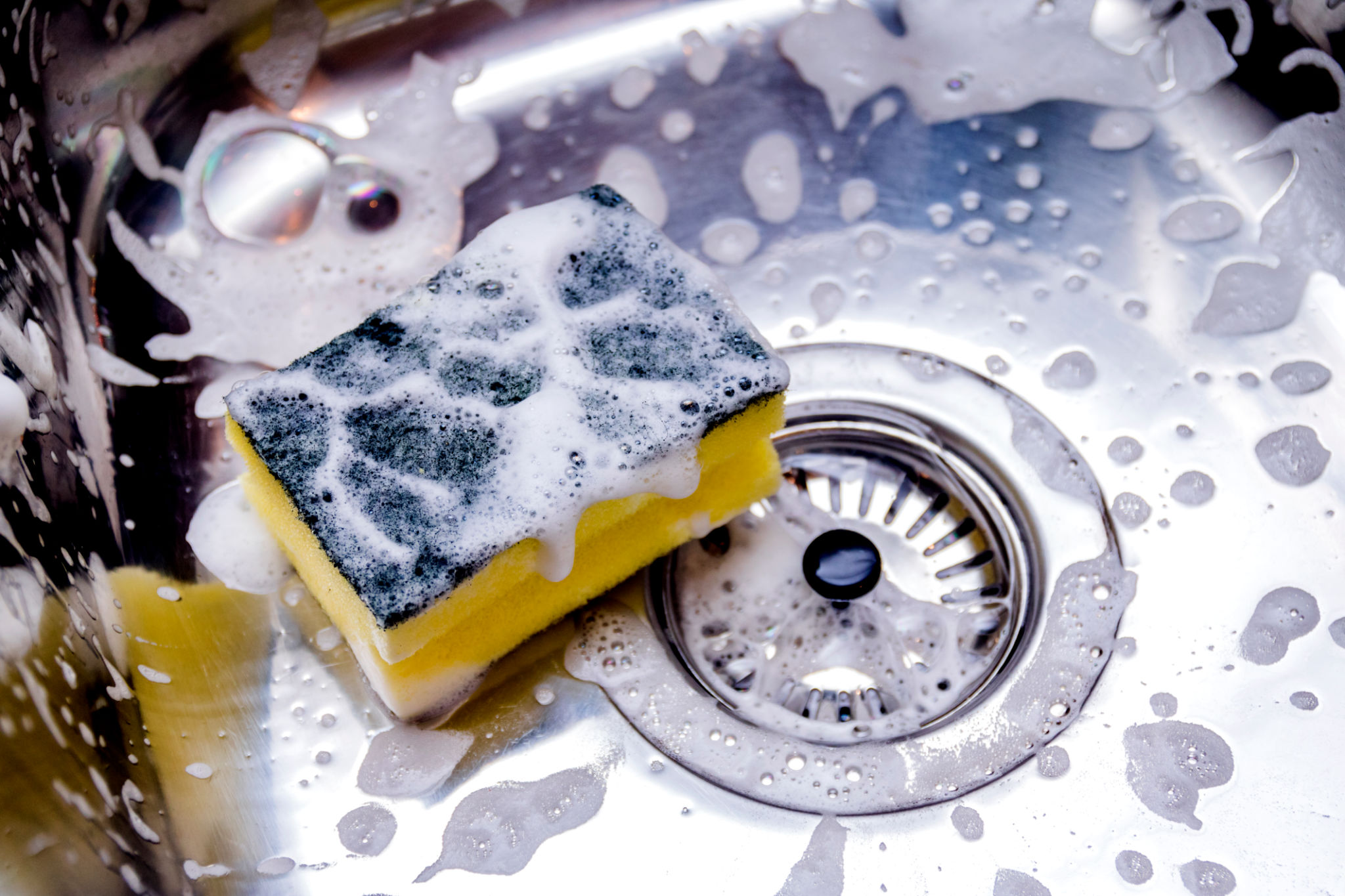 kitchen sink clean
