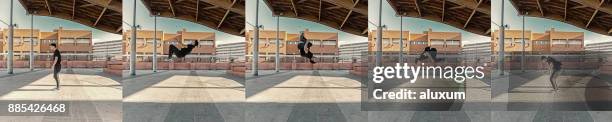 man beoefenen van parkour in de stad - meervoudig beeld stockfoto's en -beelden
